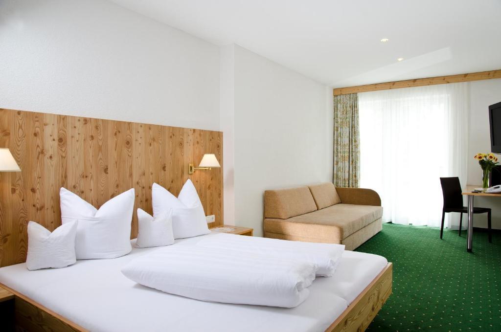 Berghotel Rasis Galtür Zimmer foto